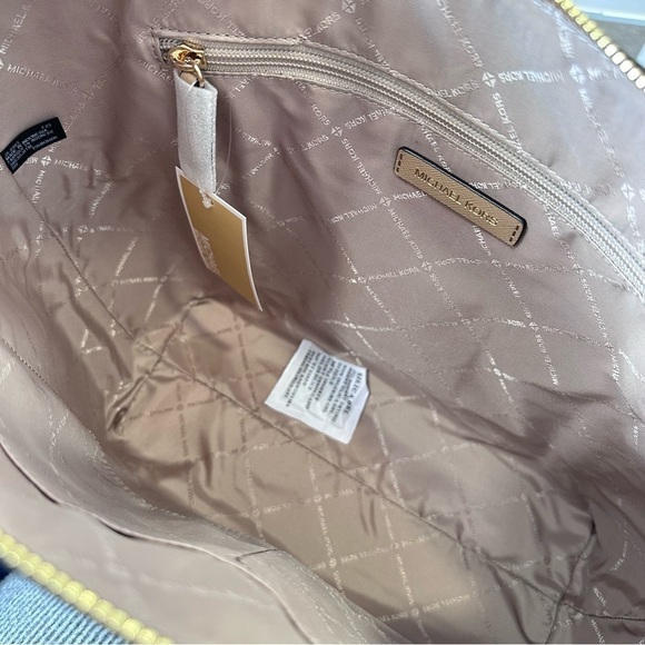 Michael Kors Tote Bag - Picture 10 of 15